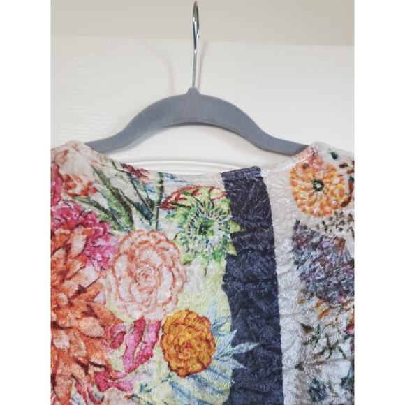 Soft Surroundings Multicolor Floral Patchwork Crushed Velvet Ashbury Top Sz PS - Picture 9 of 11